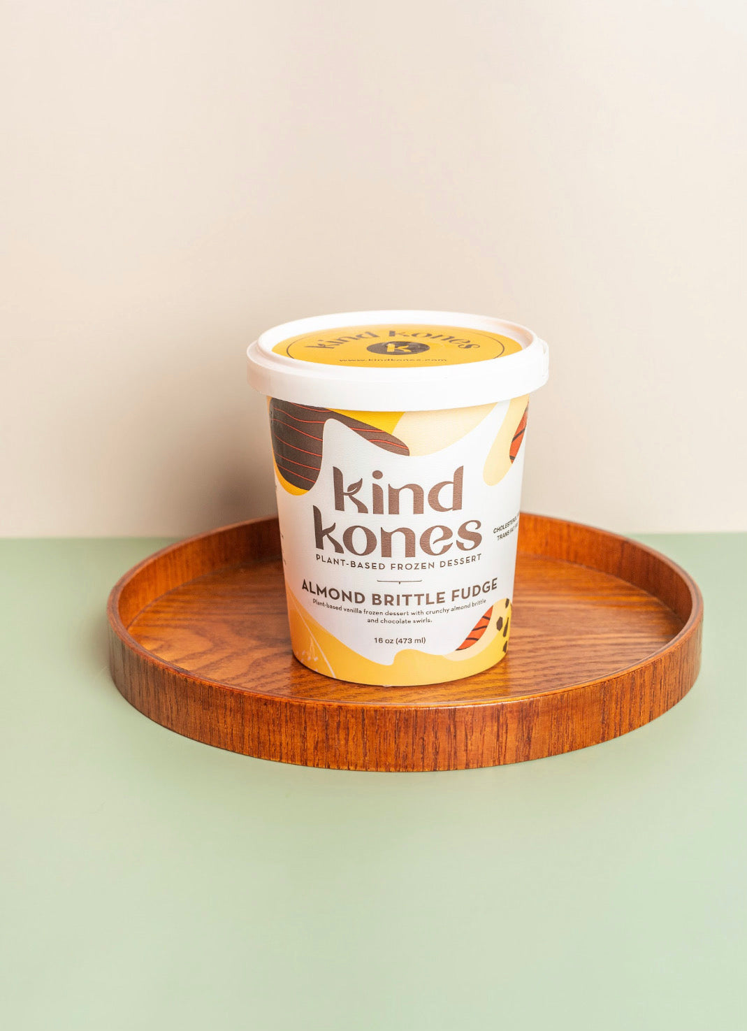 Kind Kones Almond Brittle Fudge – 473ml | Rich Creamy Ice Cream Pint