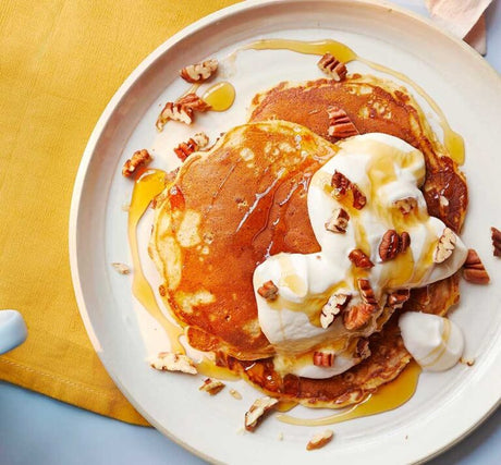 Easy carrot cake pancakes
