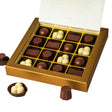 Pearl Ivory Assorted Pralines - Medium 16 pcs